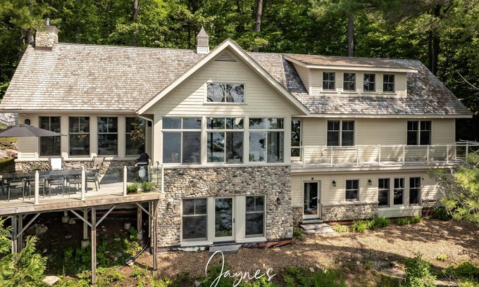 Rosseau Cottage | Elegant New Build with Boathouse & Scenic SW Views