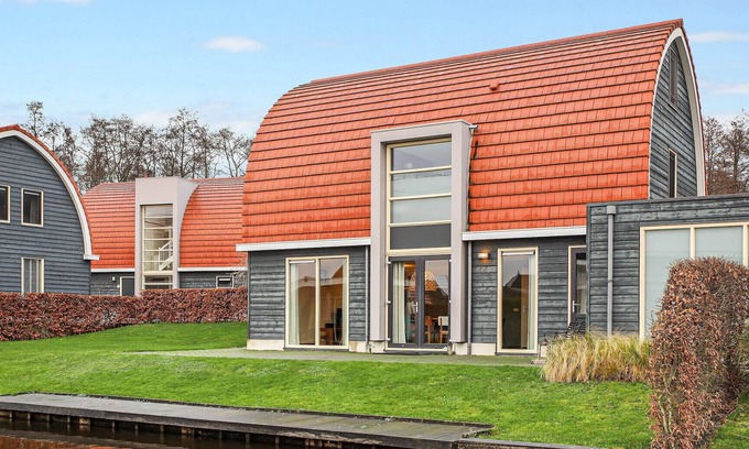 Midlaren Cottage | Luxury bungalow for 10 persons