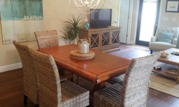 Gulfport House | Top-Rated Gulfport Bungalow with Oceanfront Views & Pool