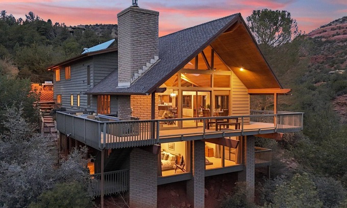 Sedona House | Idyllic Cabin Retreat with Creek and Red Rocks Views