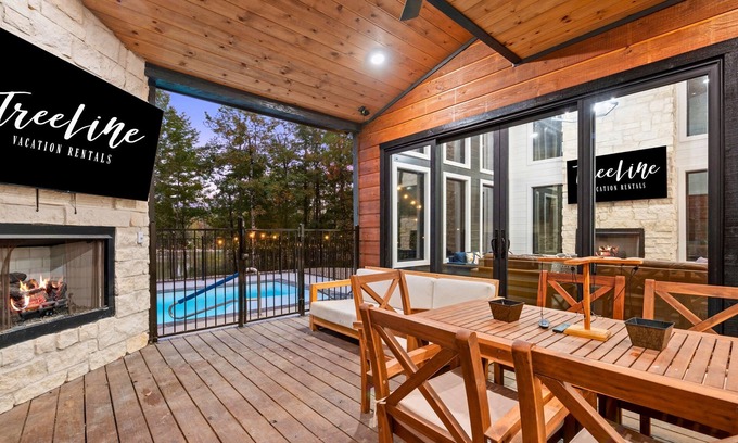 Broken Bow Cabin | Discover Relaxation: Hot Tub, Pool & Firepit Retreat