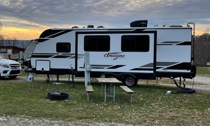 Argillite House | Guest Rated 10/10: Camper with Pool & Spa Amenities