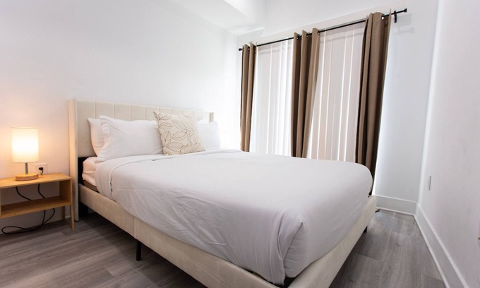 Kingman Park Bed & Breakfast | Modern Entire Unit with Kitchen and Family-Friendly Amenities