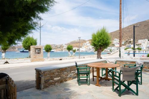 Merichas House | Oceanfront Beach House with Family-Friendly Amenities