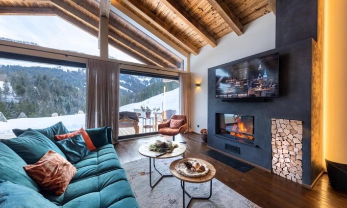 Sankt Johann in Tirol Ski Chalet | Elegant Chalet with Swimming Pond and Inviting Sauna