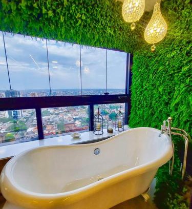 Jardim dos Estados Apartment | Elegant Loft Retreat with Private Bath at Ed Vertigo