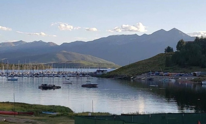 Dillon Apartment | Unforgettable Lakefront Condo with Breathtaking Views