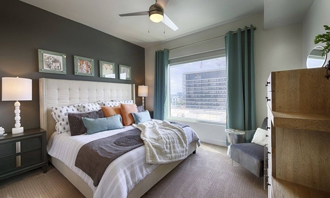 Midtown Condo | LUXURY CONDO with Downtown Balcony View 2 bedroom with gym, pool/grill, lounge