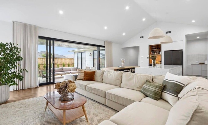 Mount Duneed House | Guest Rated 10/10 at Luxury Copse, Mount Duneed