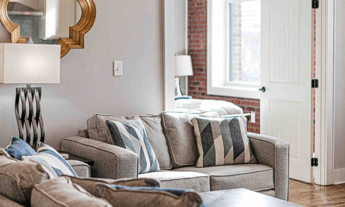 Downtown Knoxville Apartment | Elegant Corner Condo - Steps from Old City's Charm