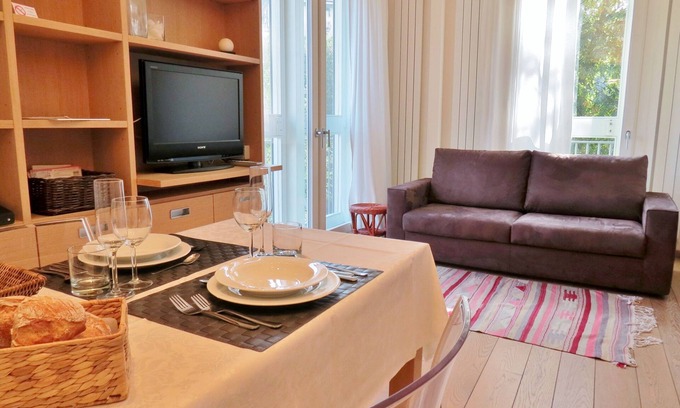 Tre Torri Apartment | Chic Downtown Milan Retreat with Pool and Breakfast Included