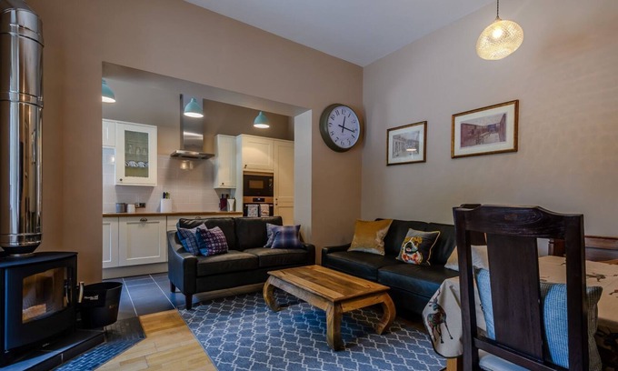 Ascog Cottage | Luxury cottage in the heart of Loch Lomond and The Trossachs