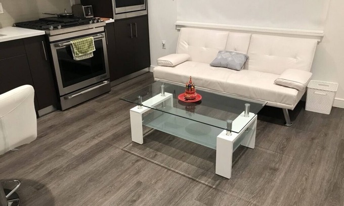 Cupertino Apartment | Elegant Cupertino Apartment: Breakfast & Family-Friendly Stay