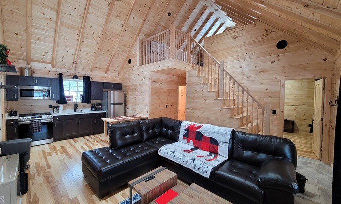 Jackman Cabin | Premier Custom Cabin Retreat in Jackman, Maine