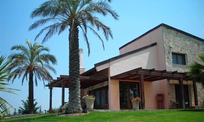 Kassandra Villa | Elegant Villa at Sani Beach, Steps from Marina Excitement!