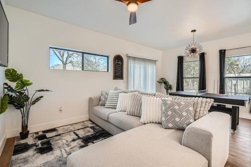 Denver Heights House | Luxury Downtown Oasis, Pool Table, Near Riverwalk