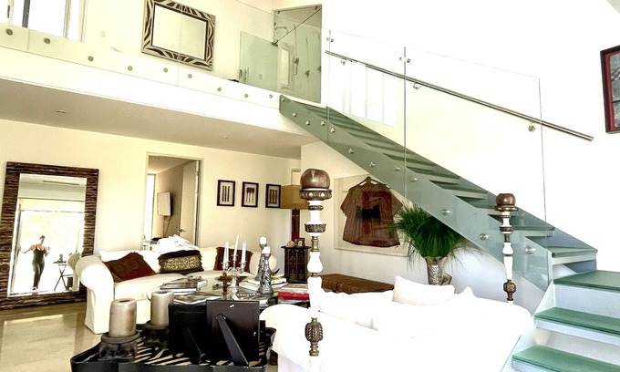 Santa Ana Apartment | Luxury Duplex Penthouse