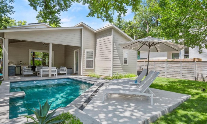 Holly Villa | Elegant East Austin Getaway with Pool and Ocean Views