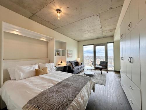 Lower East Side Apartment | Cozy Flexhome East Side Studio UR3 - Perfect for Families
