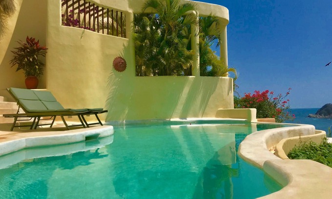 P Chahue Villa | Oceanfront Villa with Infinity Pool & Unmatched Guest Rating