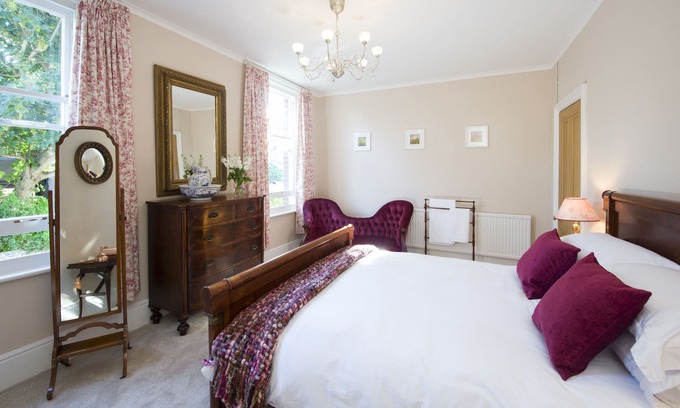 Seaford House | Family-Friendly Retreat by the Sea on South Downs