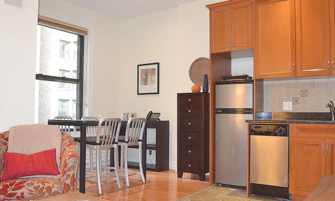 Upper West Side Apartment | Guest Rated: 9.8 - Cozy 1BR with Deck & Washer/Dryer