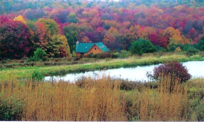 Galilee Cabin | Elegant Galilee Log Cabin with Pool & Ocean Views in PA