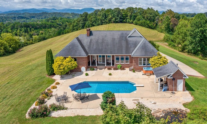 Marshall House | Scenic Retreat: Hot Tub, Pool & 10/10 Guest Rated Stay
