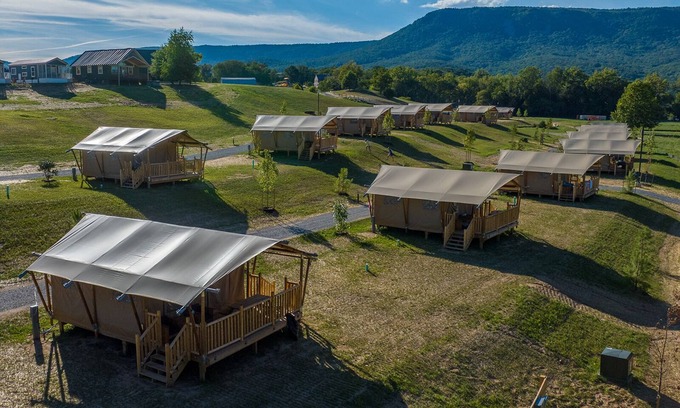 Luray RV Rental | Pet-Friendly Glamping Tents at Luray Riverfront Resort