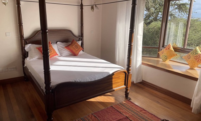 Nanyuki Villa | Elegant Golf Retreat Villa in Mt. Kenya for Families & Pets