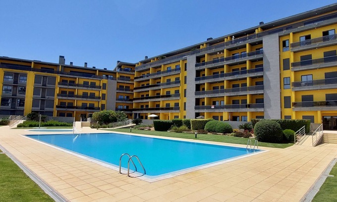Cavacos Apartment | High-Rated Apartment with Pool, Steps from the Beach