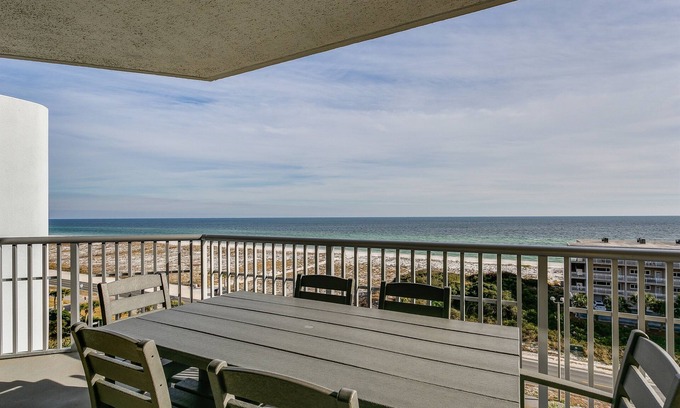 Pensacola Beach Condo | Elegant Gulf Front Condo with Pool, Spa & Ocean Views