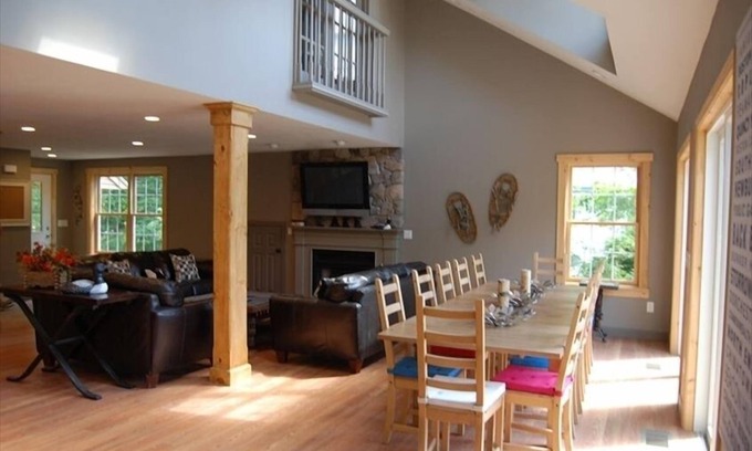 Moultonborough House | Elegant Lakefront Retreat on Winnipesaukee - Sleeps 14