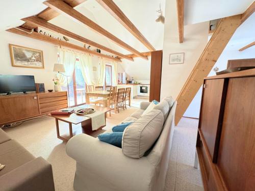 Kropa House | Relaxing Holiday Home by Lake Bled & the Alps - 4 Stars