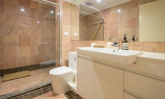 Kewarra Beach Villa | Luxury home at Paradise Resort, Kewarra Beach. Only minutes away from Palm Cove.