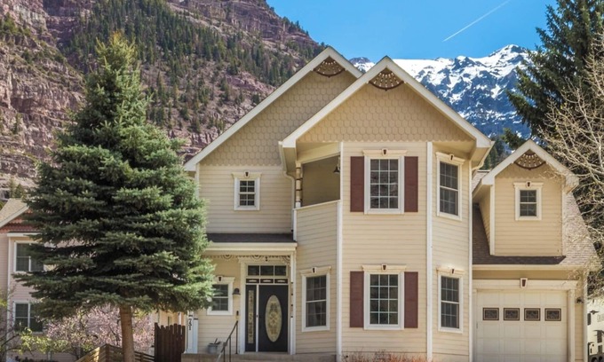 Ouray House | Charming Downtown Victorian Home with Private Hot Tub
