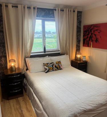 Lucan House | Delightful Dublin B&B with WiFi & Restaurant Near City Center