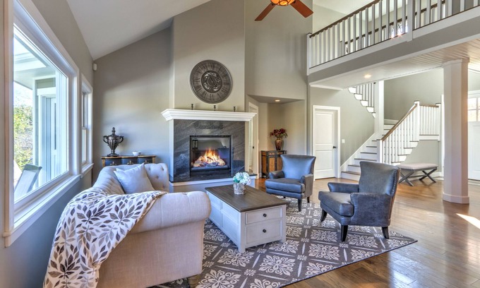 Glenwood Springs House | Mountain Retreat with Deck, Fire Pit & Spa - 10/10 Rating