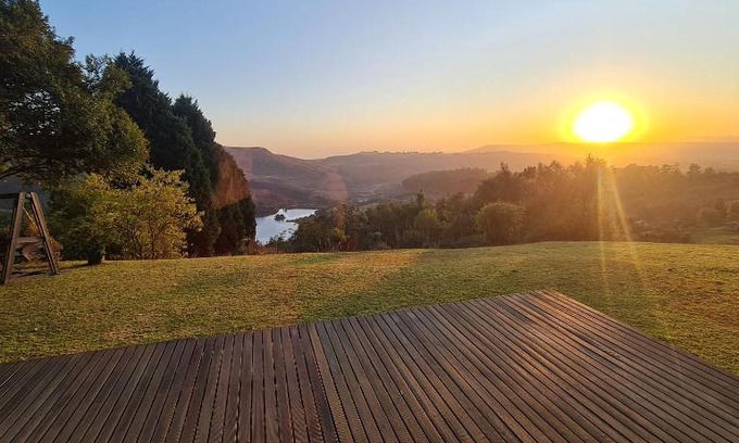 Cathkin Park Villa | Exclusive Home with Breathtaking Champagne Valley Views