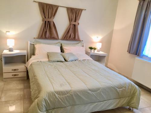 Aria Apartment | Elegant Nafplio House with Balcony and Scenic Views