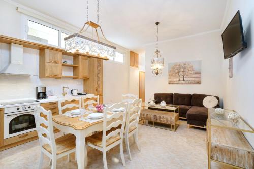 Skala Sotiros Villa | Elegant House Niso: Guest Rated 9.6 with Family Amenities