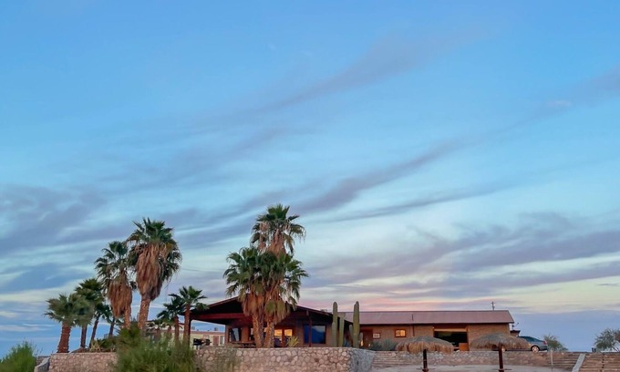 Mexicali House | Luxury House on the Rio Hardy