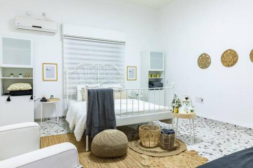 Nazareth House | Timeless Elegance at Luxury House - Pet & Child Friendly