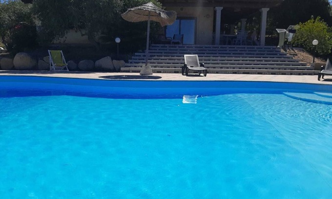 Tergu Villa | Elegant Retreat with Private Pool, Tennis Court & Sea View
