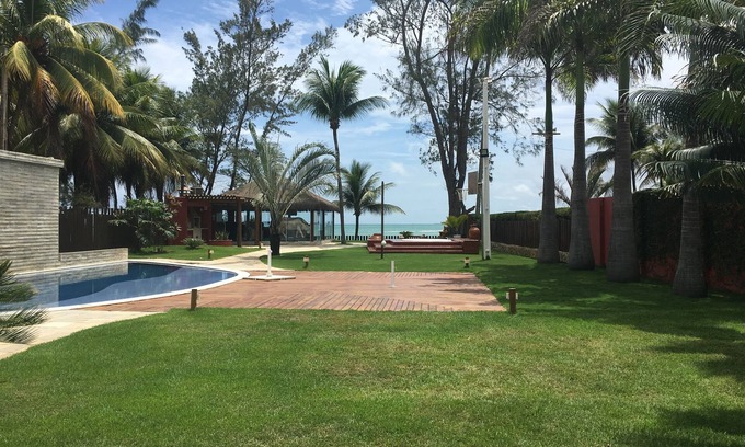 Pontal de Serrambi House | Seafront Retreat with Pool & Spa in Serrambi - Rated 9/10
