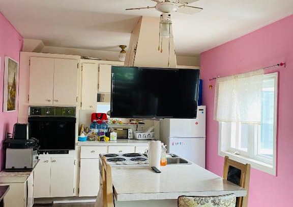 Old East York Apartment | Cozy Suite in East York, Toronto - Family-Friendly Stay