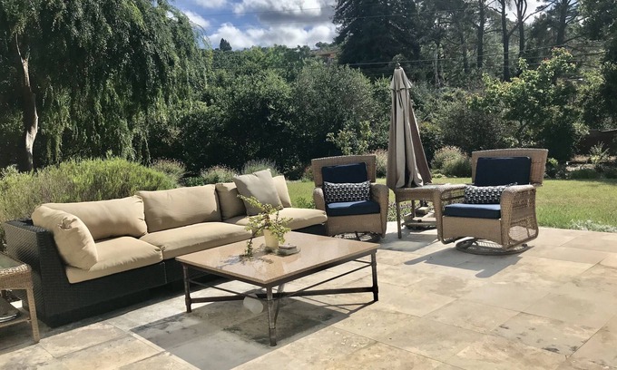 Los Altos Hills House | Indulge in Elegance at Los Altos Hills/Stanford Hotel