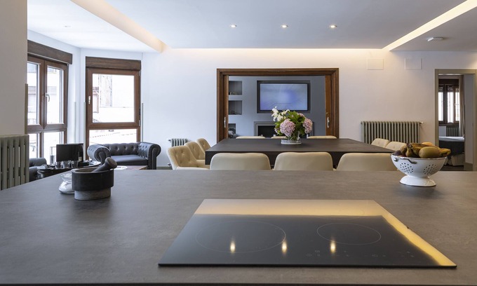 Cangas de Onis House | Indulge in ABEGO HOUSE: Spa & Breakfast in Cangas de Onis