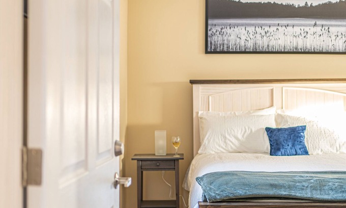 New Glasgow Apartment | Inviting Luxury Inn - Unit 2 in the Heart of New Glasgow