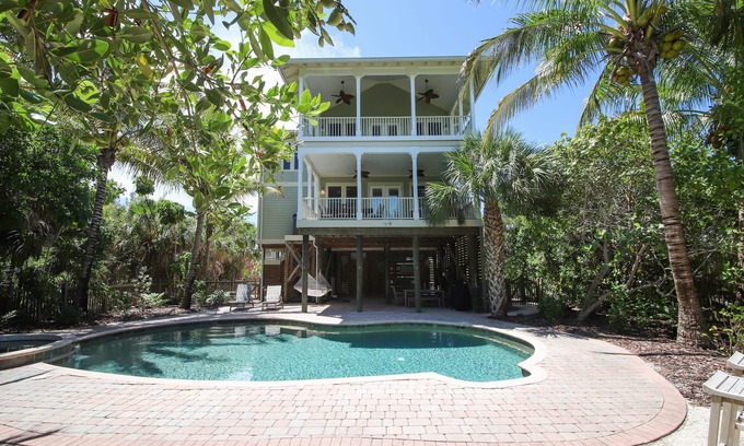 Palm Island House | Experience Island Living with Ocean Views & Private Pool